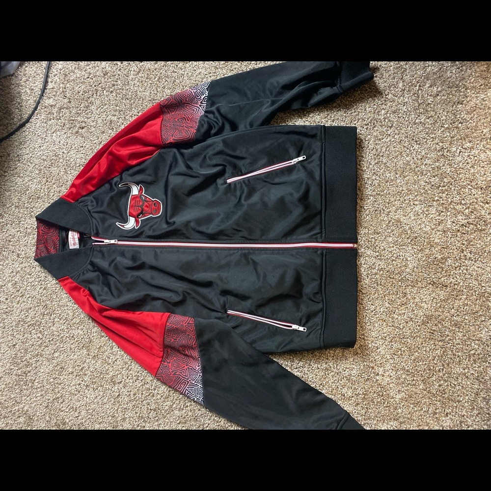 Bulls crew neck